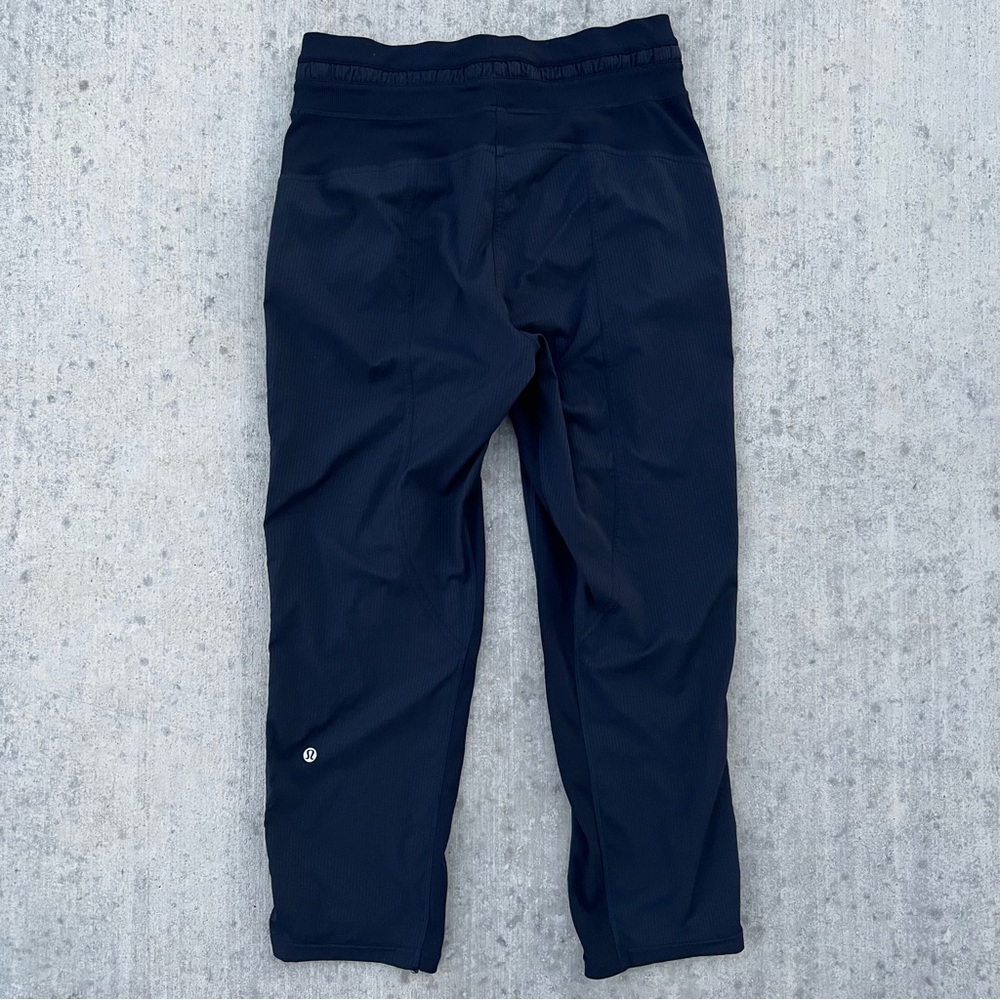 Women’s Lulu lemon pants